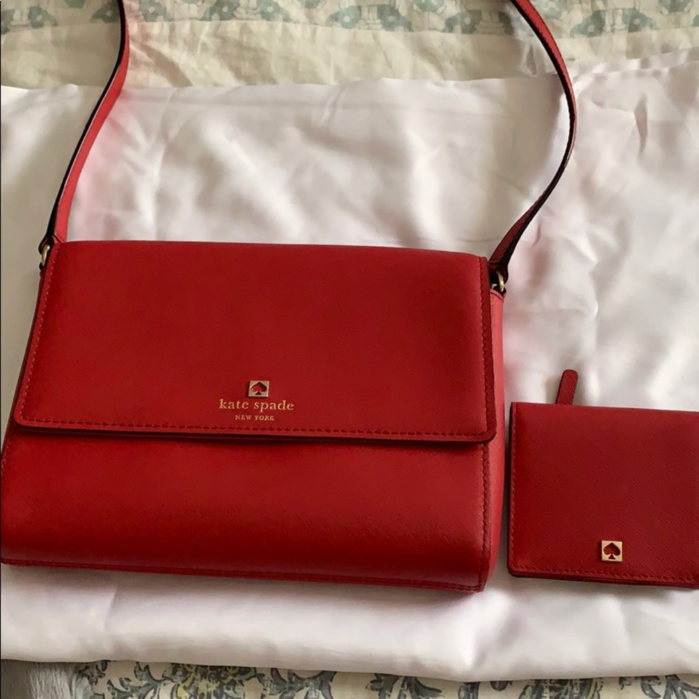 Beautiful Kate Spade bag and wallet
